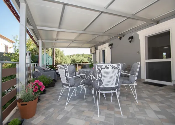 Sohoro Forest Hill By 